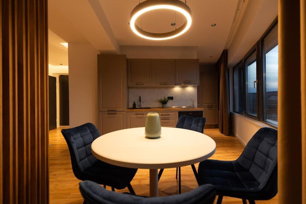 Nest Inn Azure Apartment Клуж-Напока Экстерьер фото